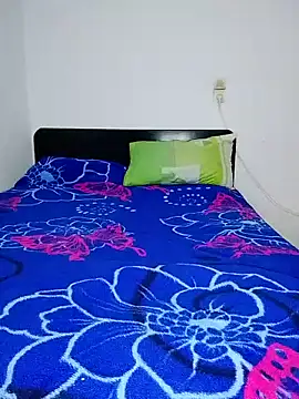 Snapshot of Banouti_23 chatting on October 18, 2:30 pm Banouti 23 online show from October 18, 2:30 pm