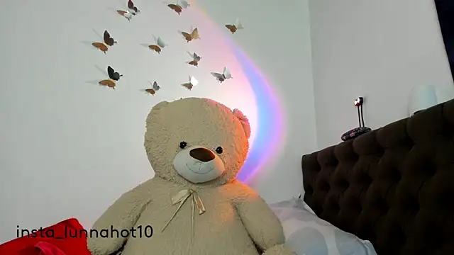 natyhot20 online show from May 5, 2:58 am