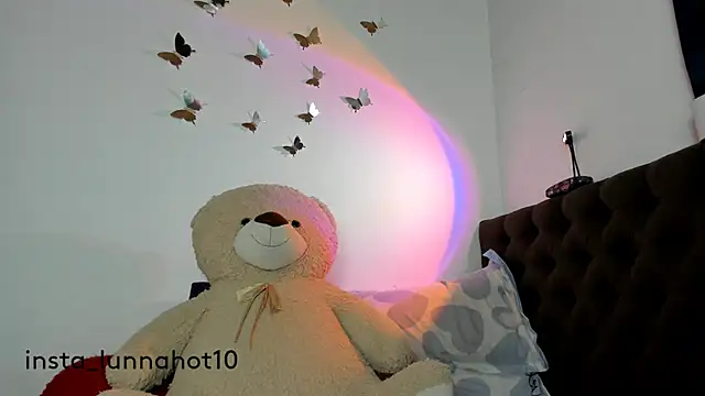 natyhot20 online show from February 14, 1:06 am