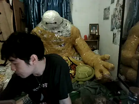 moaman190 online show from October 13, 8:21 pm