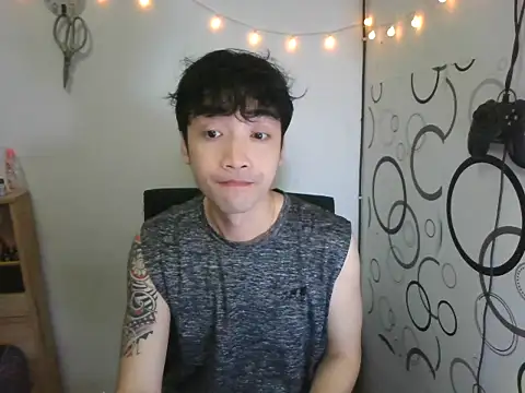 moaman190 online show from October 17, 9:16 pm