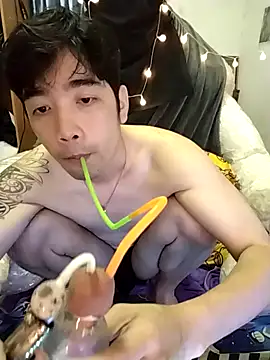 moaman190 online show from September 25, 7:09 pm