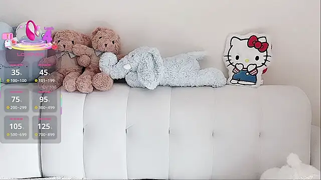 LuLu-Moon online show from November 17, 4:49 am