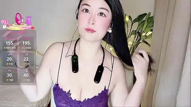 LuLu-Moon online show from February 11, 1:00 pm