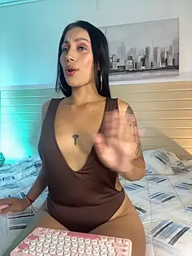 GabiHills online show from November 22, 7:02 pm