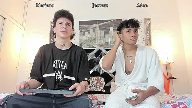 Adan Oriol online show from October 31, 3:58 am