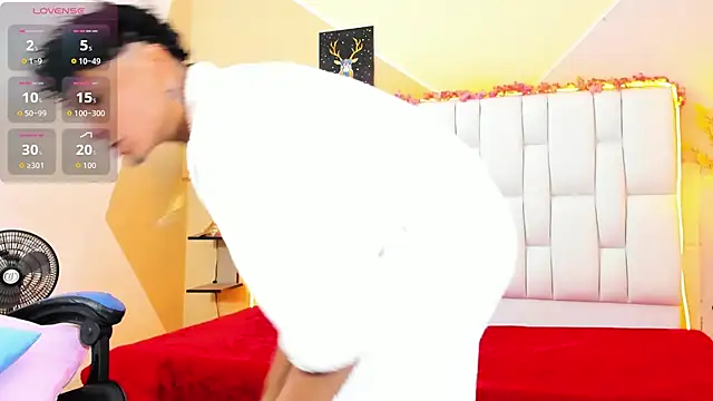 Adan Oriol online show from November 27, 3:40 am