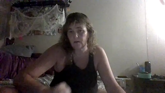 Snapshot of Bored_Grandma chatting on September 16, 7:20 am Bored Grandma online show from September 16, 7:20 am