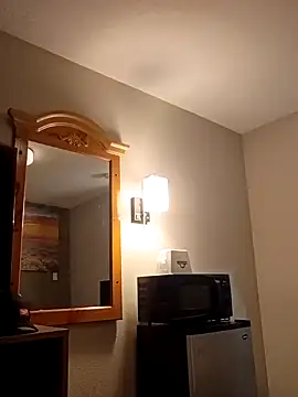 Snapshot of Bored_Grandma chatting on November 1, 1:49 pm Bored Grandma online show from November 1, 1:49 pm