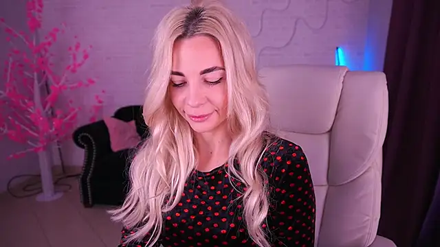 BellaRayyy online show from January 14, 7:12 am