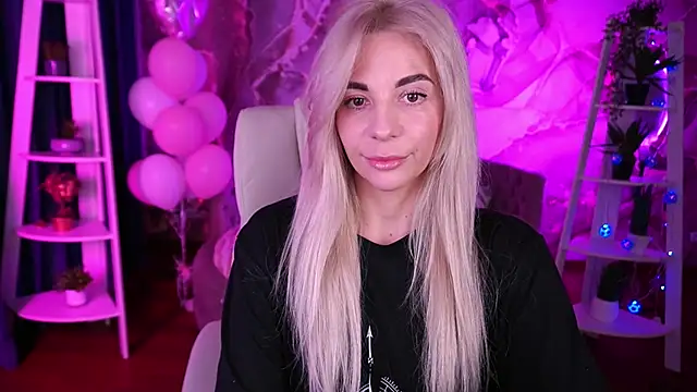 BellaRayyy online show from February 24, 3:02 pm