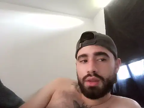 Snapshot of zack_sullivan22 chatting on October 12, 3:46 pm zack sullivan22 online show from October 12, 3:46 pm