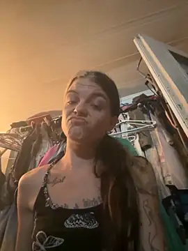 ittybittymeryssa online show from September 21, 11:10 pm