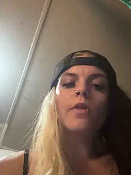 ittybittymeryssa online show from October 5, 6:37 am