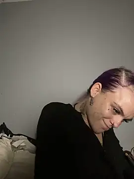 ittybittymeryssa online show from November 12, 9:02 am