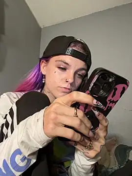 ittybittymeryssa online show from November 8, 11:03 am