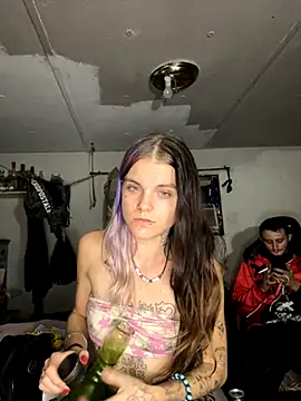 ittybittymeryssa online show from December 2, 11:39 pm