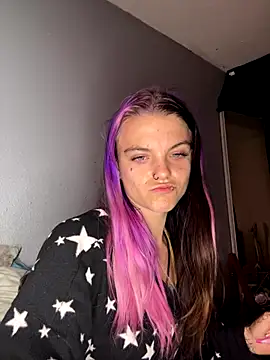 ittybittymeryssa online show from November 13, 6:06 am