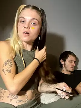 ittybittymeryssa online show from November 4, 5:44 am