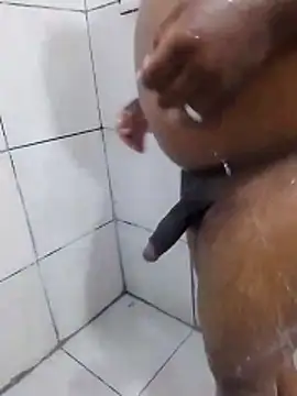 Snapshot of ellsonn chatting on March 2, 3:07 am ellsonn online show from March 2, 3:07 am