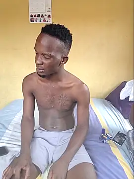 RAWFREAKYVERSE online show from February 25, 10:15 am