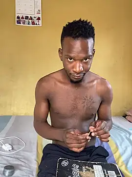 RAWFREAKYVERSE online show from April 15, 10:32 am