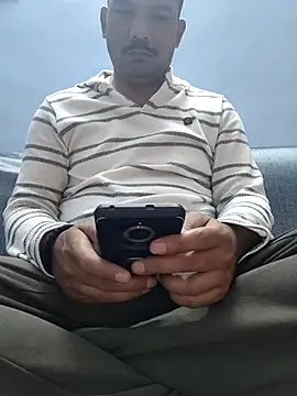 Snapshot of Virat_FatDick chatting on December 16, 5:06 pm Virat FatDick online show from December 16, 5:06 pm