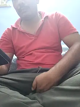 Snapshot of Virat_FatDick chatting on December 17, 5:34 am Virat FatDick online show from December 17, 5:34 am