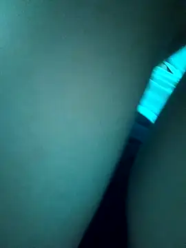 Snapshot of Ly-ny chatting on November 2, 6:57 pm Ly-ny online show from November 2, 6:57 pm