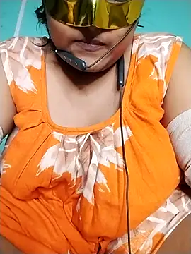mimi87hoty online show from May 15, 7:34 pm