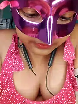 mimi87hoty online show from February 13, 5:57 pm