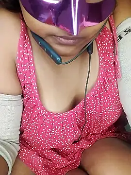 mimi87hoty online show from June 6, 7:19 pm