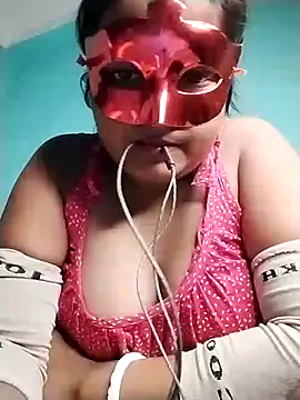 mimi87hoty online show from November 15, 4:44 pm