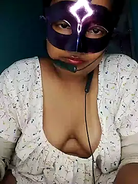 Snapshot of mimi87hoty chatting on July 1, 7:03 pm mimi87hoty online show from July 1, 7:03 pm