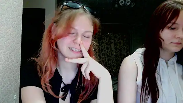 Poppy sun online show from October 27, 5:36 pm