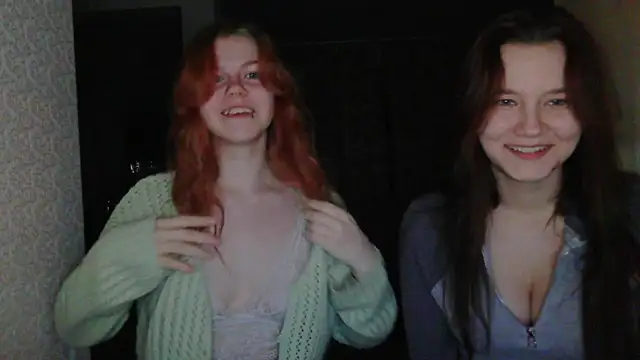 Snapshot of Poppy_sun chatting on October 7, 4:08 pm Poppy sun online show from October 7, 4:08 pm