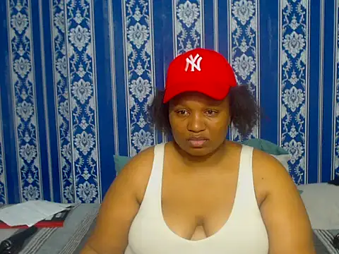 JUICEYLIPS333 online show from November 8, 6:17 am