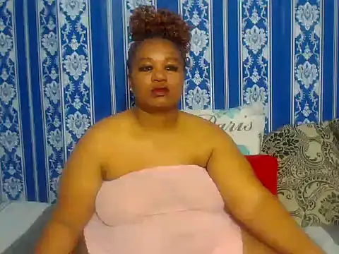 JUICEYLIPS333 online show from September 20, 4:56 pm