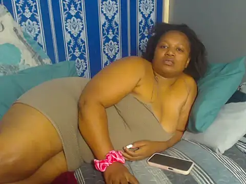 JUICEYLIPS333 online show from November 7, 6:07 am