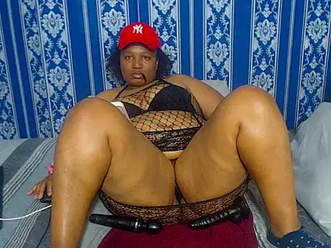 JUICEYLIPS333 online show from November 8, 6:22 pm