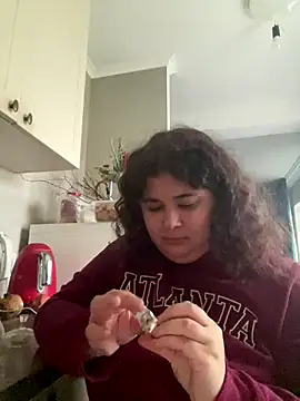 AliceCurlyX online show from December 2, 12:18 pm