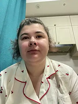 Snapshot of AliceCurlyX chatting on March 3, 4:36 pm AliceCurlyX online show from March 3, 4:36 pm