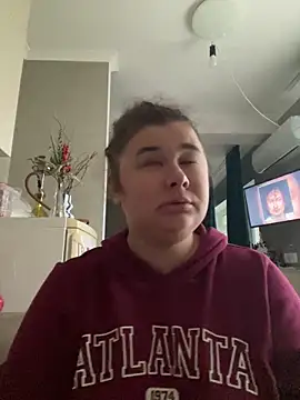 AliceCurlyX online show from November 29, 10:15 am