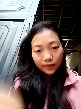 Ananine online show from April 2, 11:00 pm