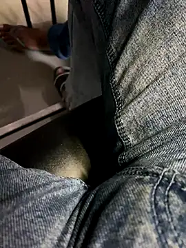 Snapshot of Senurak99 chatting on September 23, 8:32 am Senurak99 online show from September 23, 8:32 am