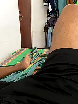 Snapshot of Senurak99 chatting on September 24, 6:53 am Senurak99 online show from September 24, 6:53 am