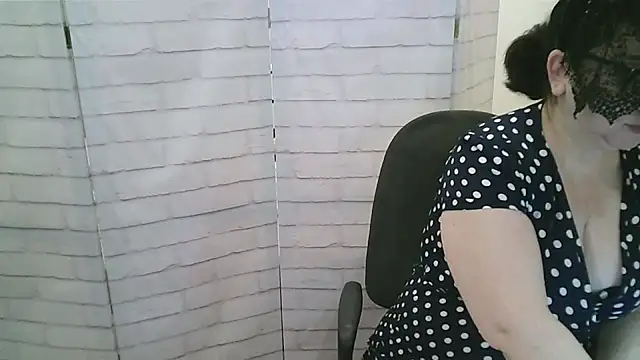 Helen xi  online show from March 23, 3:50 am