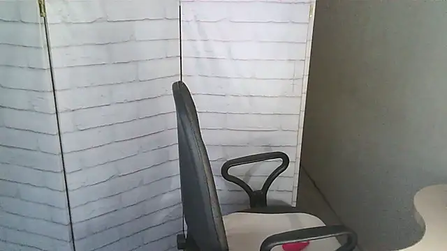 Helen xi  online show from December 19, 5:21 am