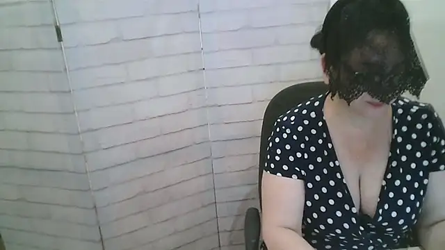 Snapshot of Helen_xi_ chatting on September 12, 5:45 pm Helen xi online show from September 12, 5:45 pm