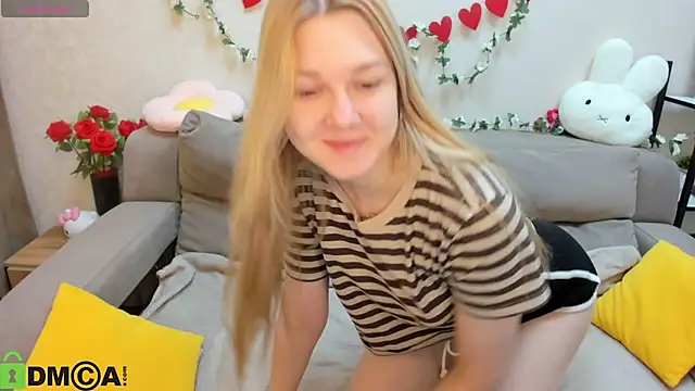 Sylvia Ortiz online show from March 15, 1:01 am